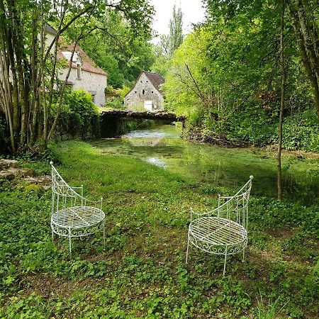 Bed and Breakfast Le Moulin De Jules Et Akasha Labastide-Murat Экстерьер фото